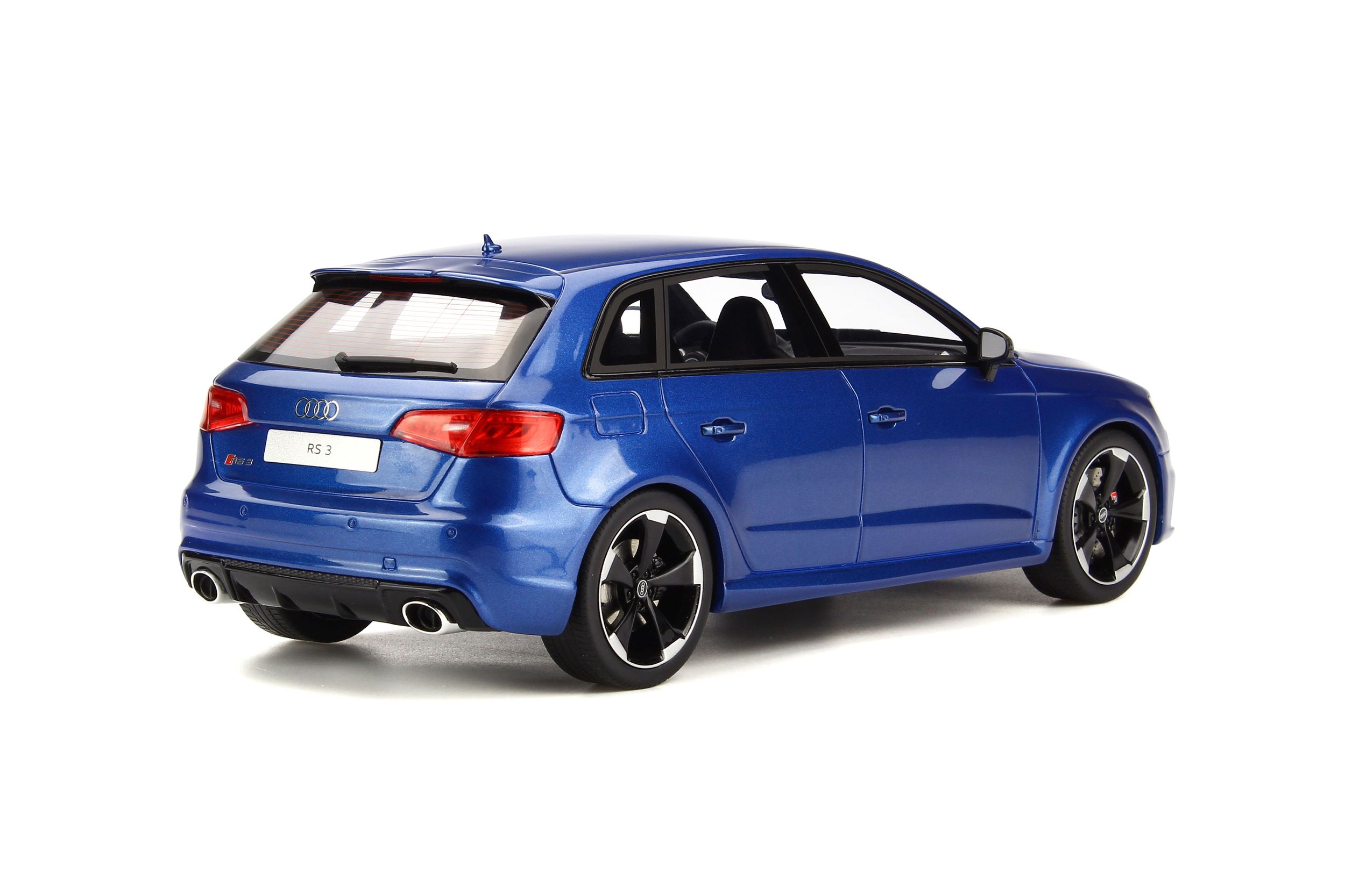 Audi RS 3 2015 - Voiture miniature de collection - GT SPIRIT