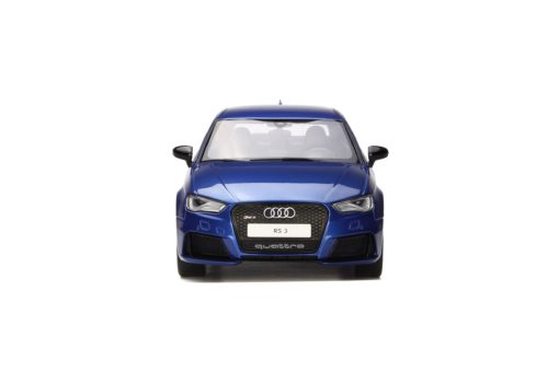 AUDI RS3 2015