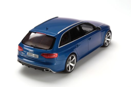 Audi RS4 Avant 2012