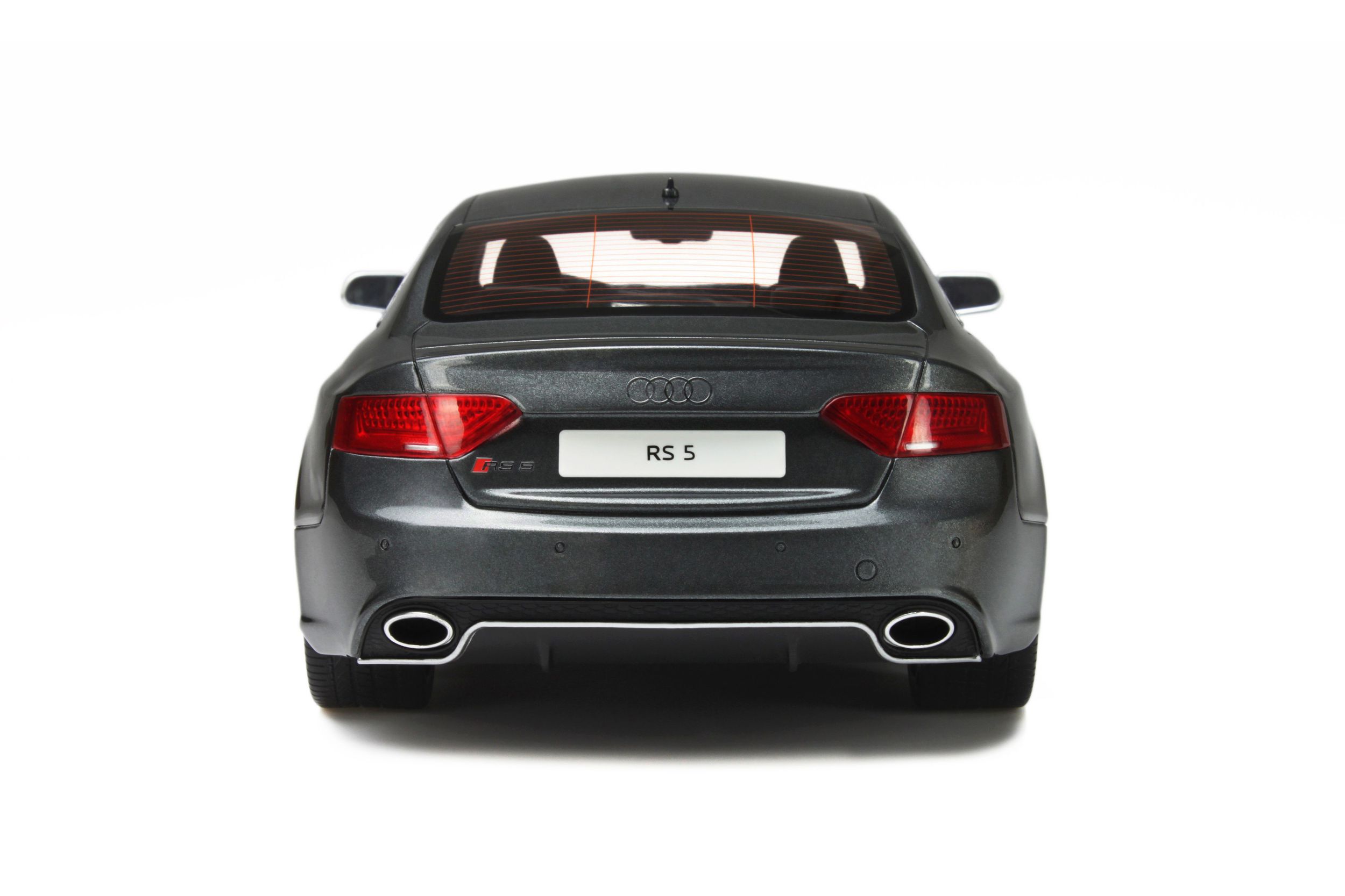 Amazon.co.jp: GT SPIRIT Audi RS5 1/18 Mini Car AUDI : Hobbies