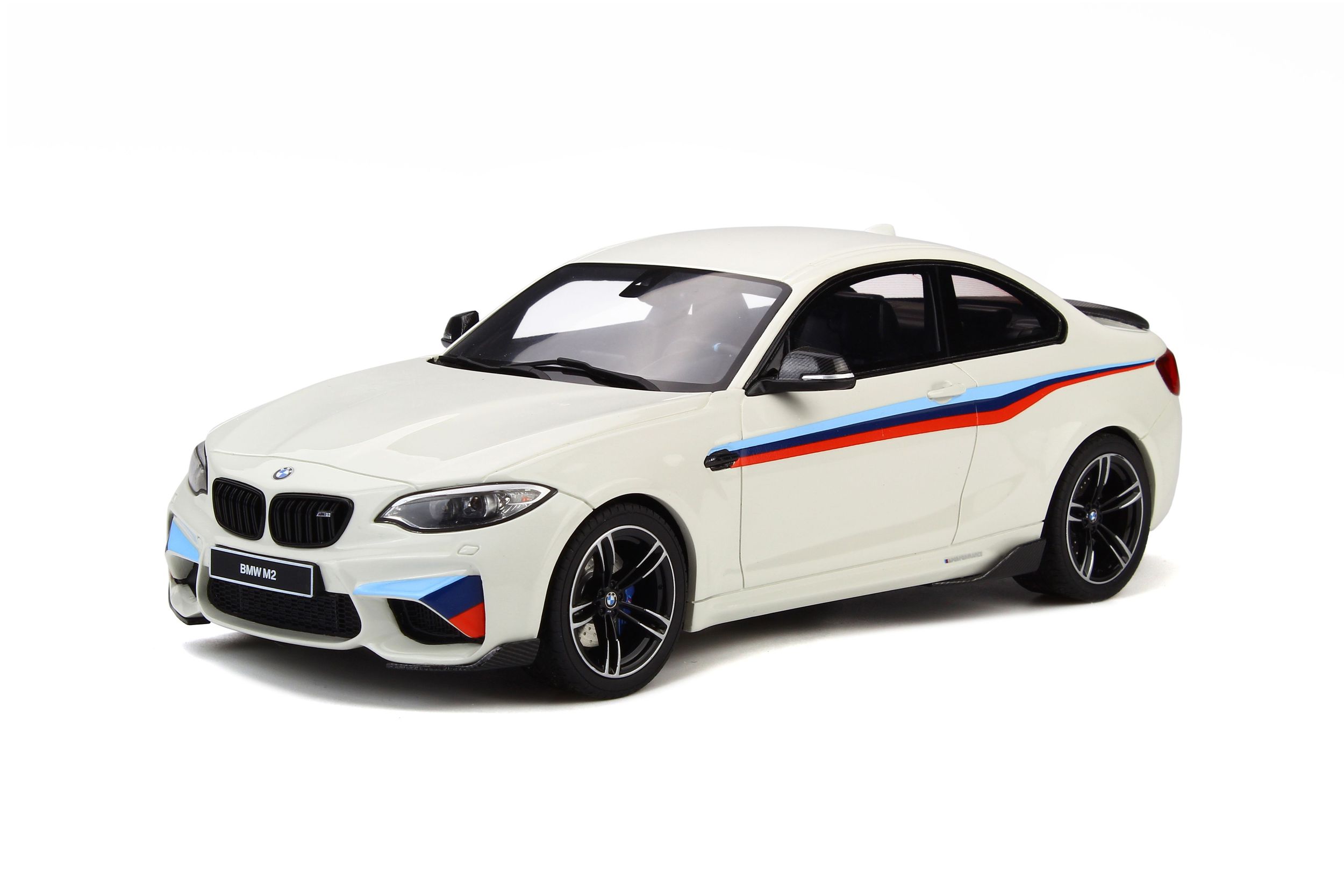 BMW - M4 CS Coupé/ F82 2017 - GT Spirit - 1/18 - Voiture miniature