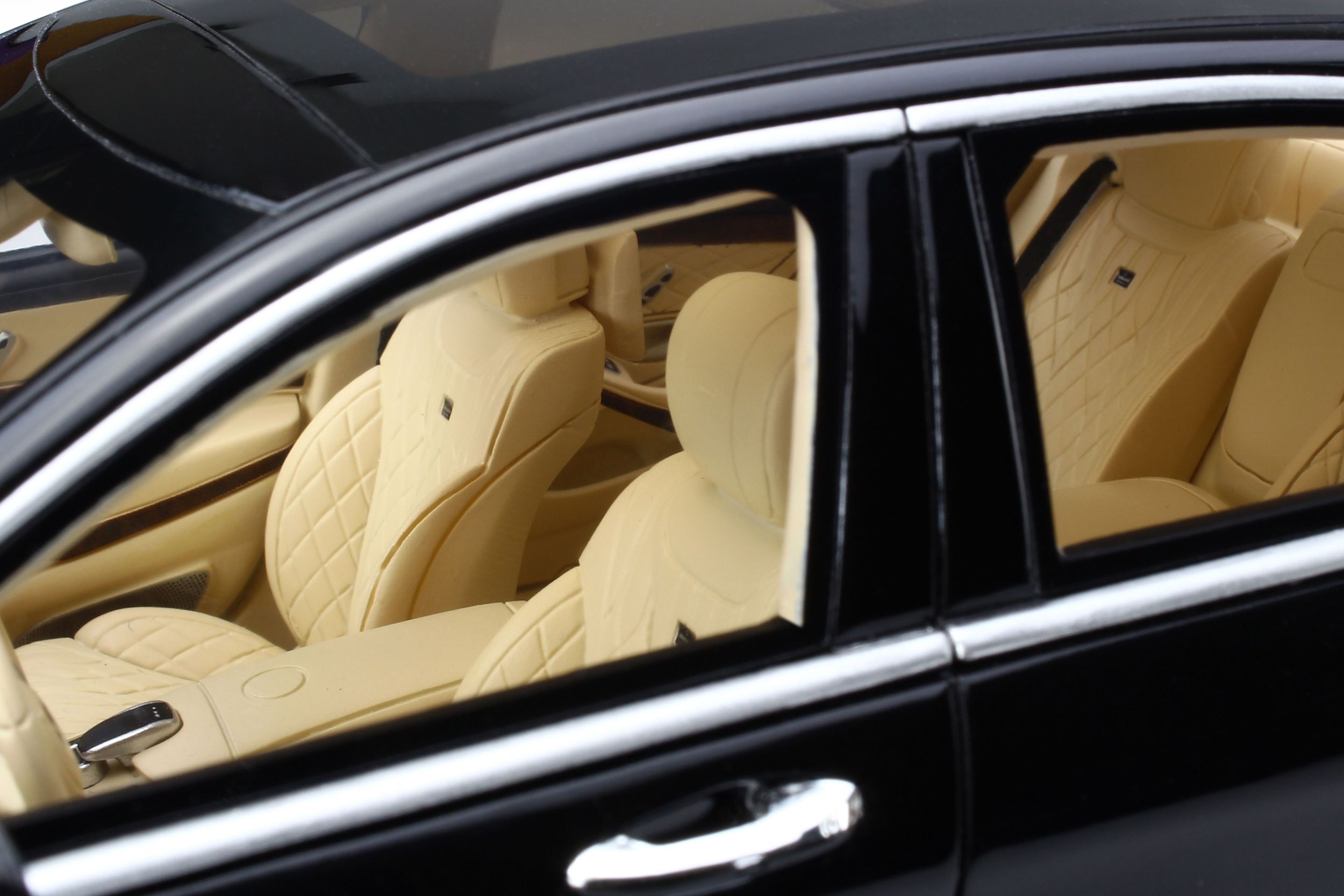 Mercedes s65 Brabus Rocket 900
