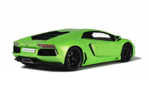 Lamborghini Aventador LP 700-4