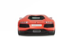 Lamborghini Aventador LP700-4