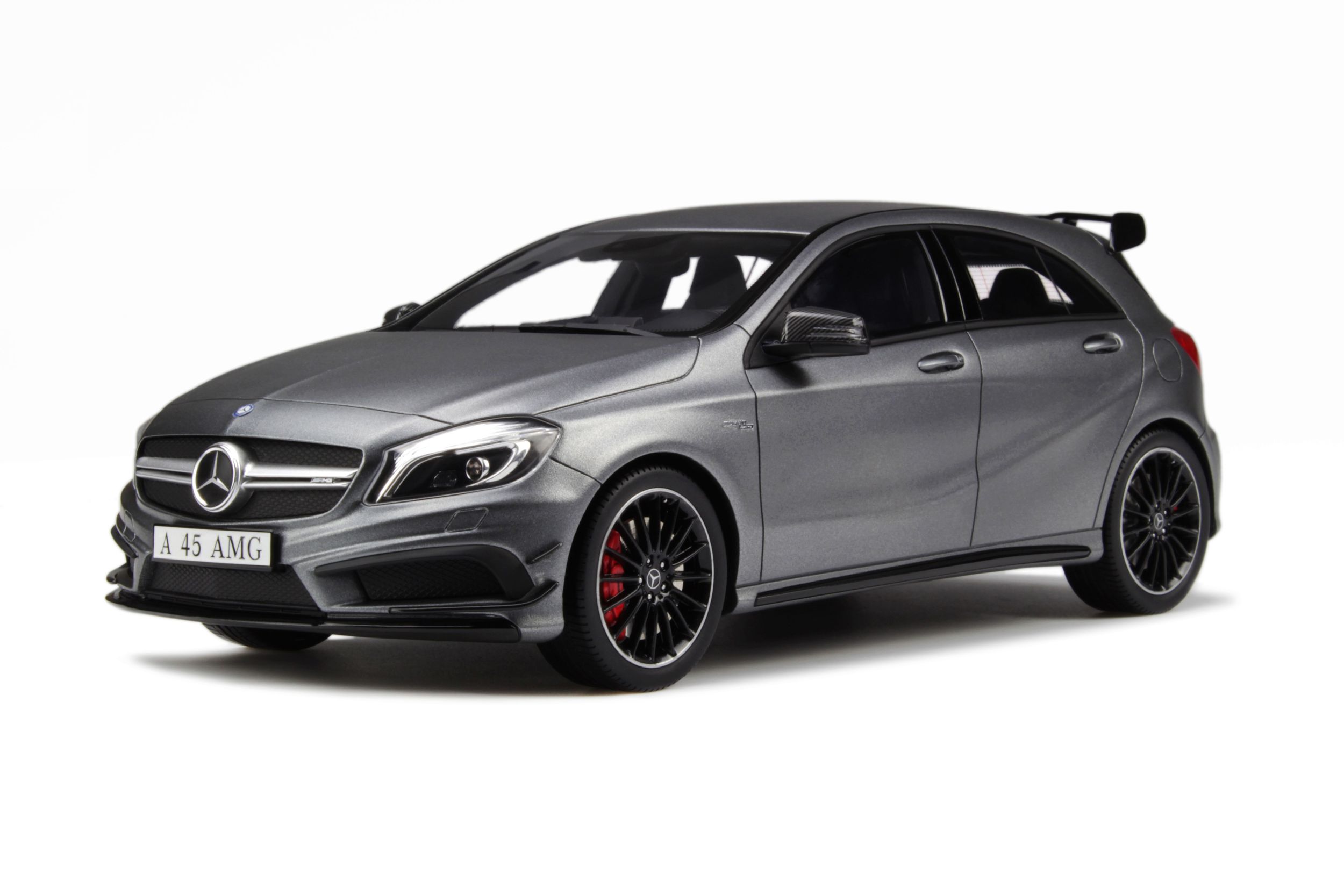 Mercedes-Benz A45 AMG - Voiture miniature de collection - GT SPIRIT