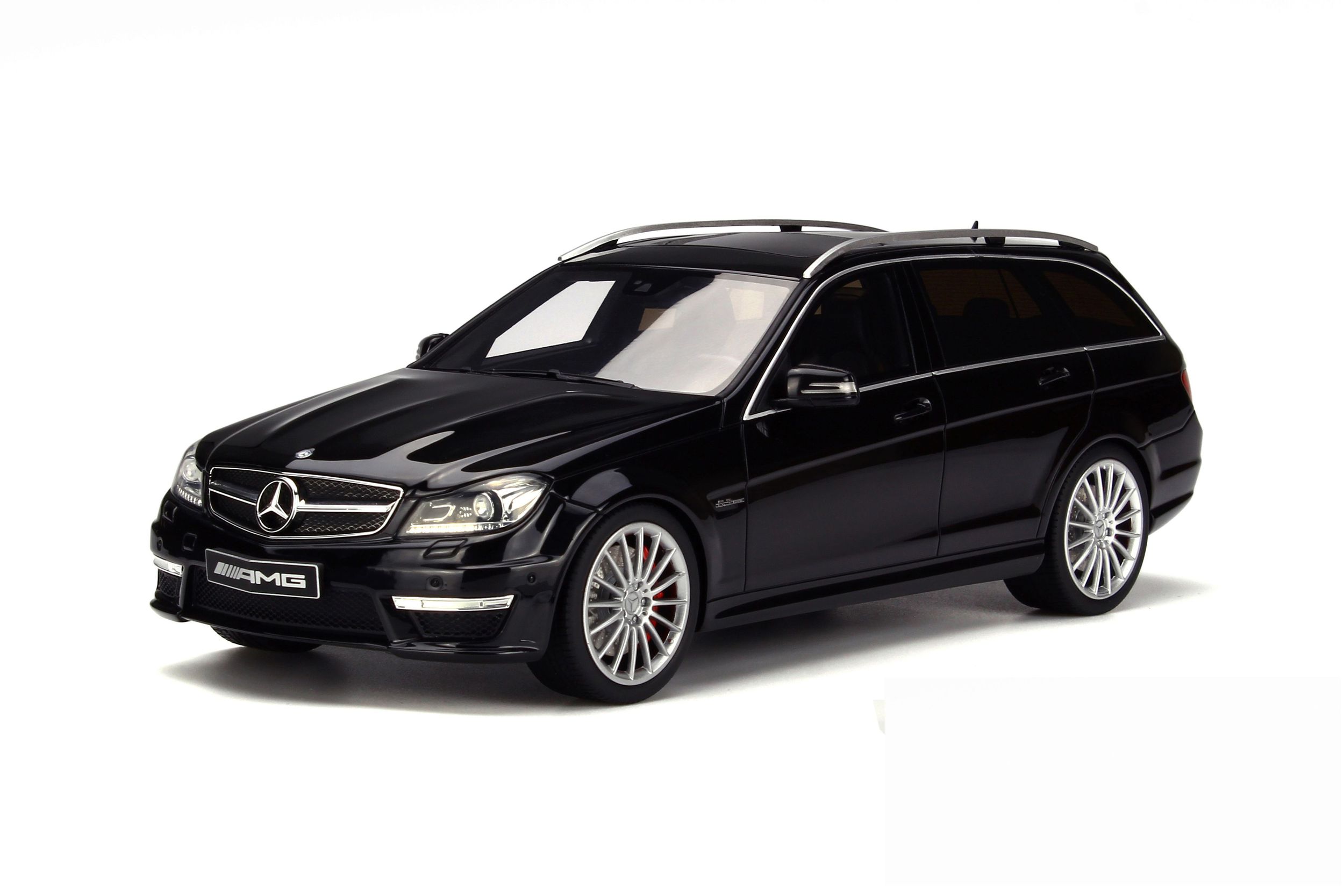 Mercedes Benz C63 Amg T Modell Model Car Collection Gt Spirit