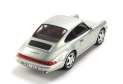 Porsche 911 (964) Carrera 4