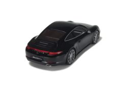 Porsche 911 (991) Carrera 4 Black Edition