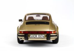 Porsche 911 Carrera 2.7