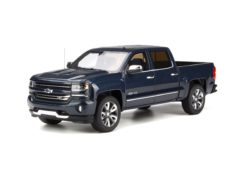 GT212 - 2018 Chevrolet Silverado Centennial Edition