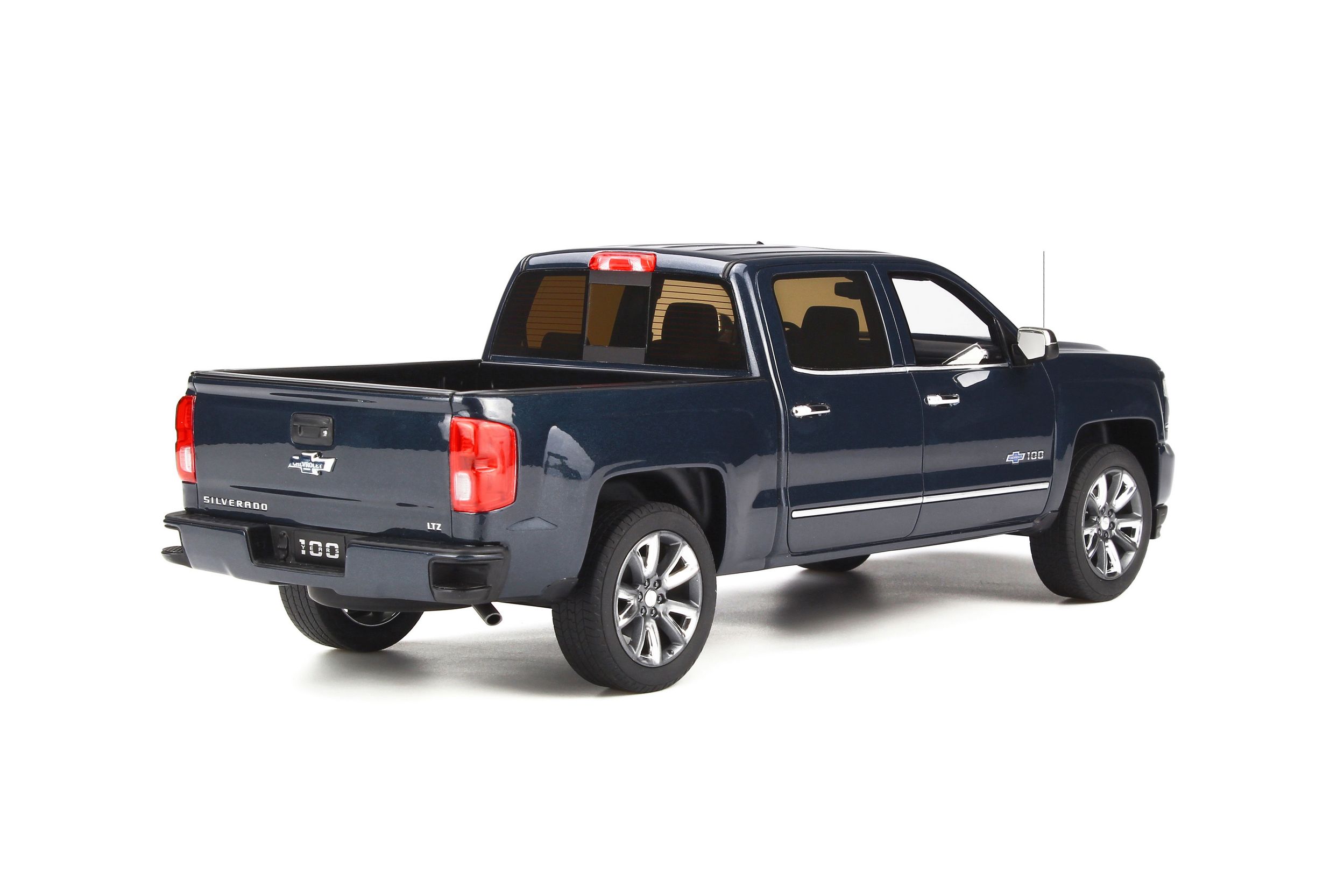 2018 chevy silverado models on sale