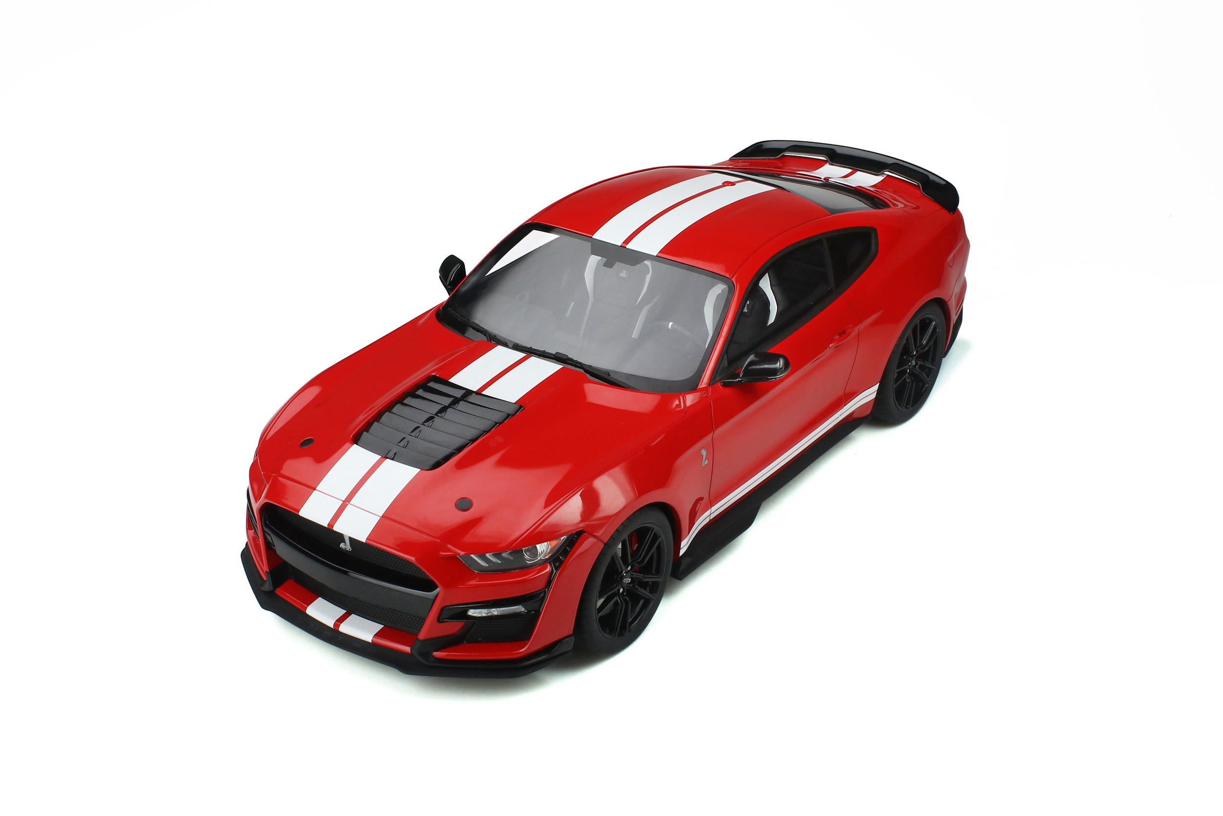 SHELBY MUSTANG GT500 - Voiture miniature de collection - GT SPIRIT