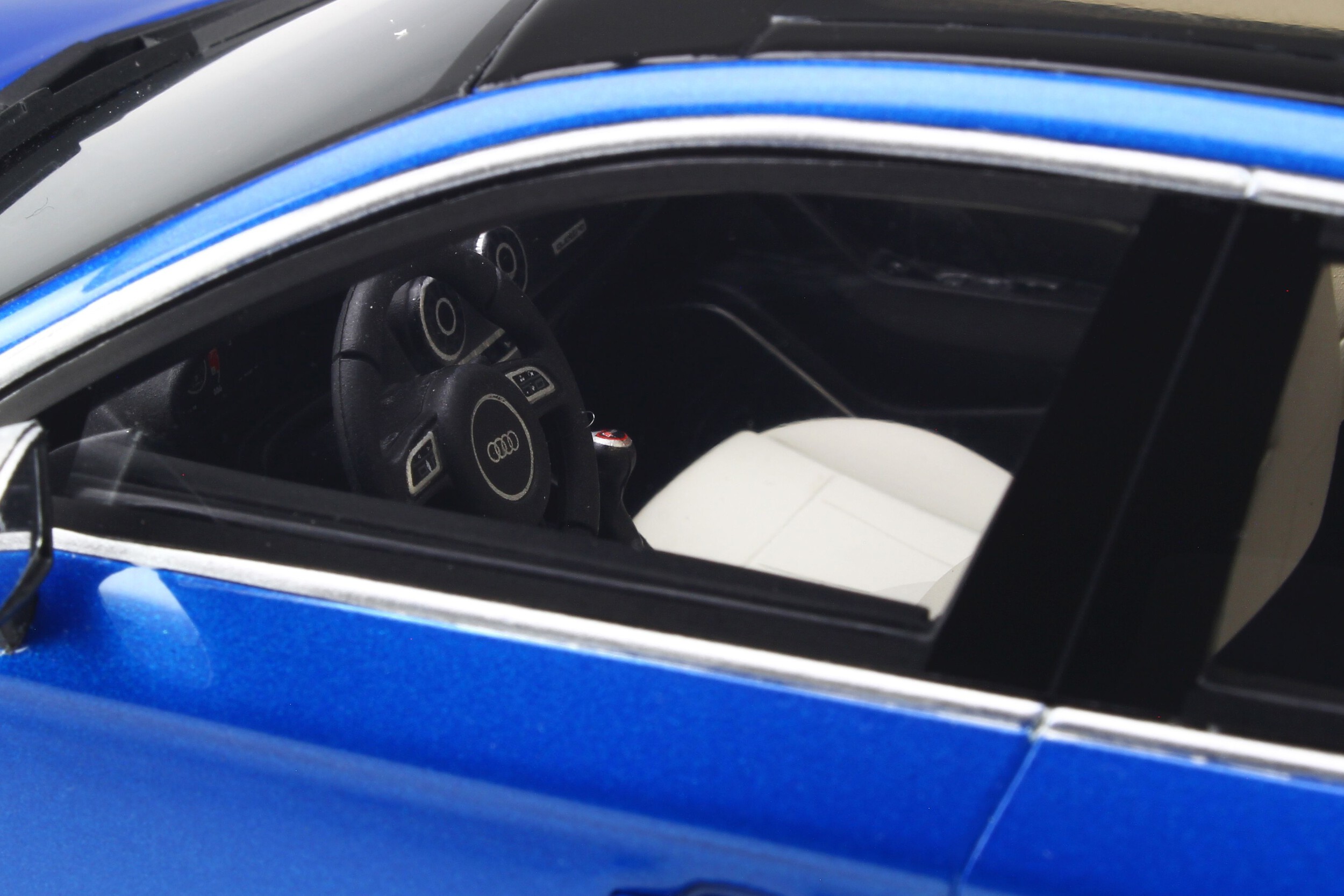AUDI RS 3 SEDAN - Model car collection - GT SPIRIT AUDI RS 3 SEDAN - Model car collection - GT SPIRIT