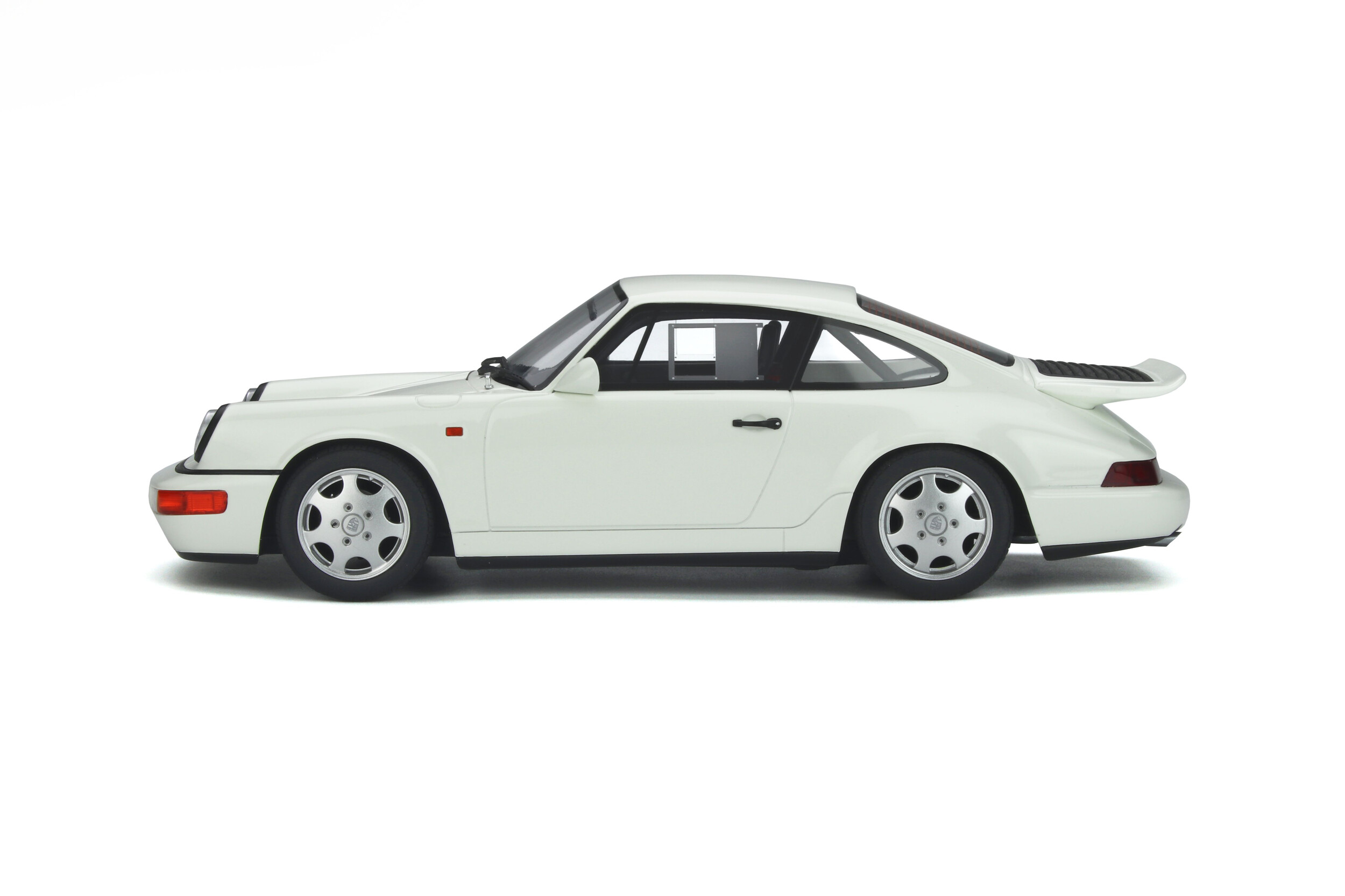 Porsche 911 (964) Carrera 4 Lightweight - Model car collection - GT SPIRIT