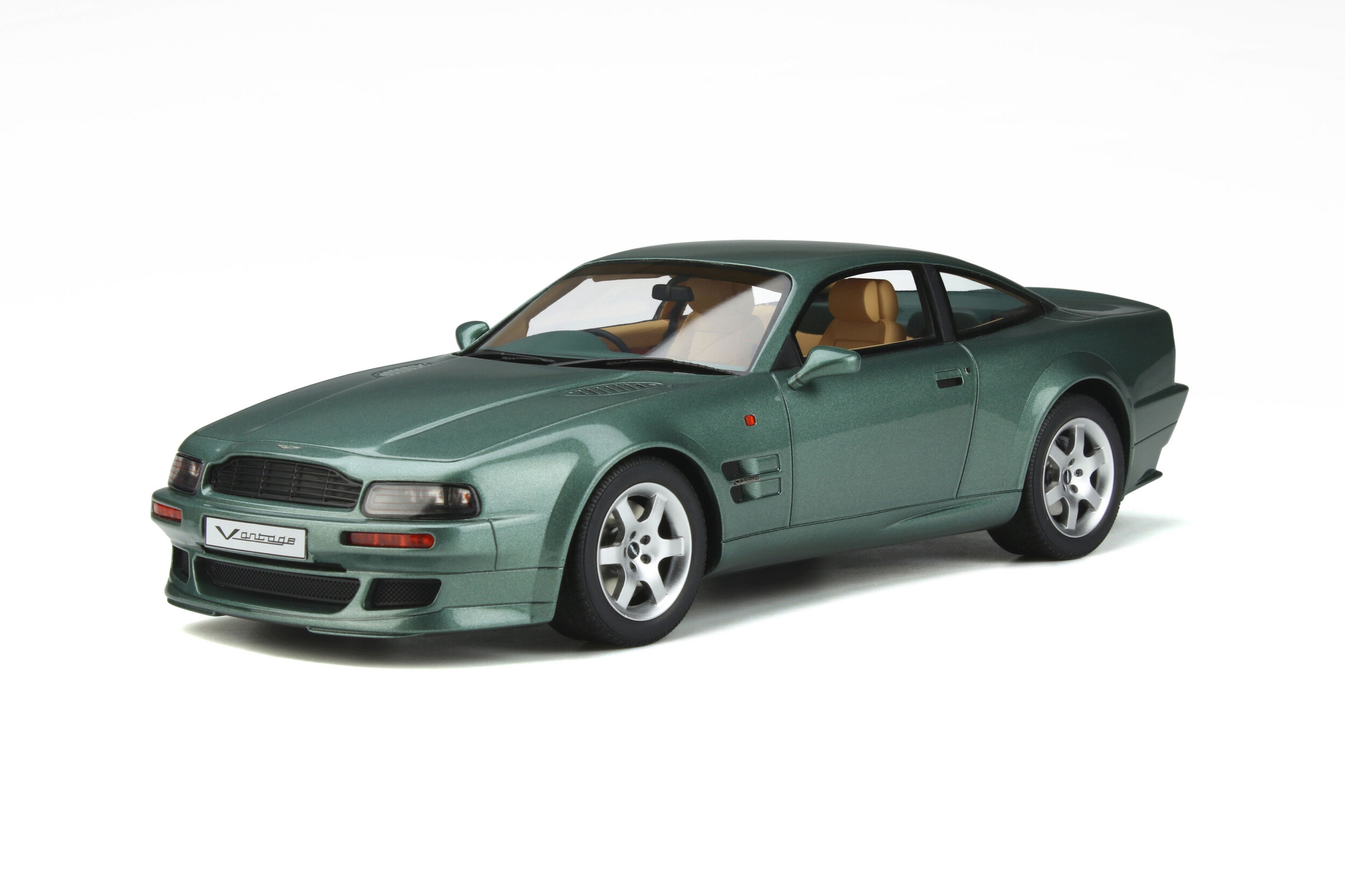 Aston Martin V8 Vantage - Voiture miniature de collection - GT SPIRIT