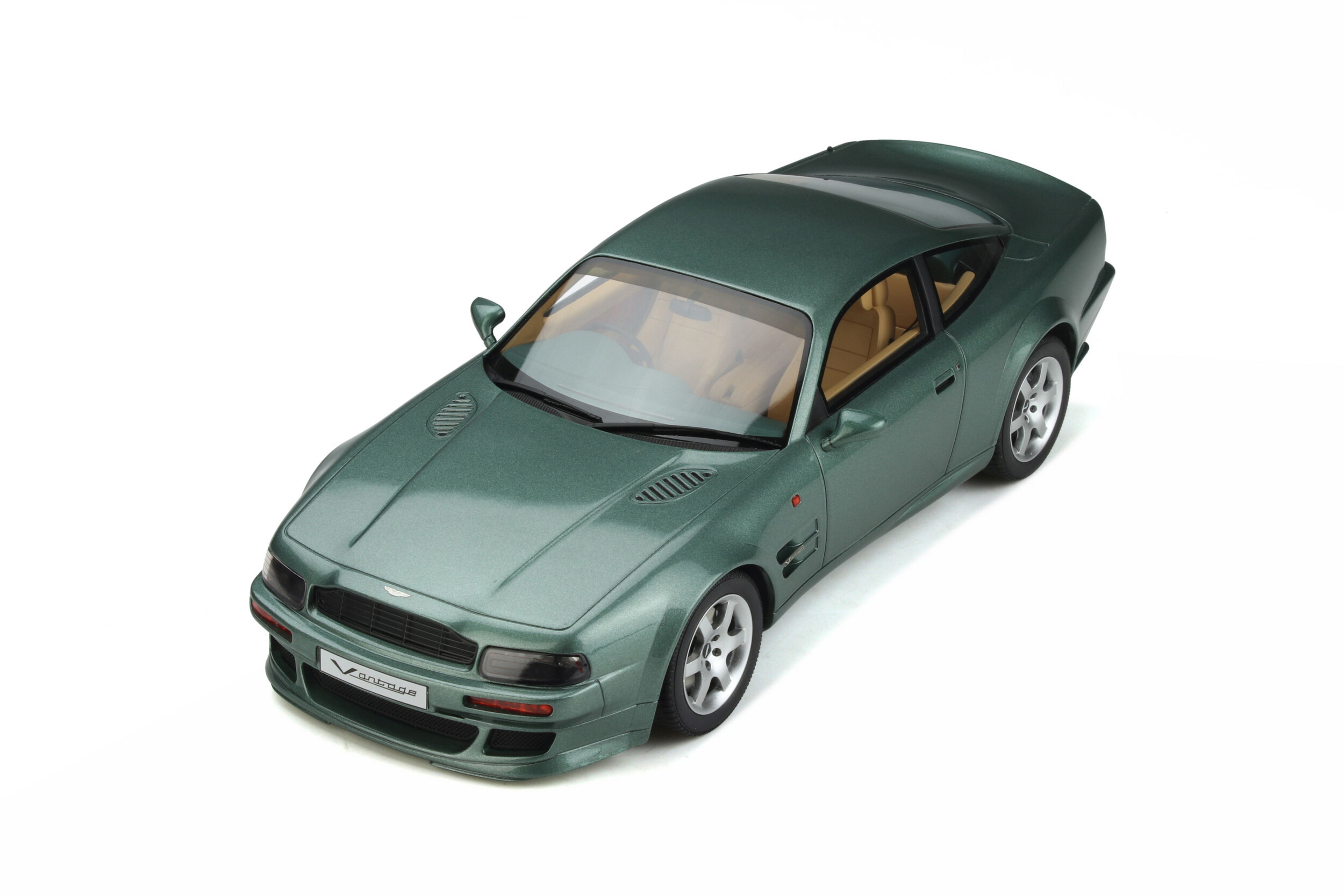 Aston Martin V8 Vantage - Voiture miniature de collection - GT SPIRIT