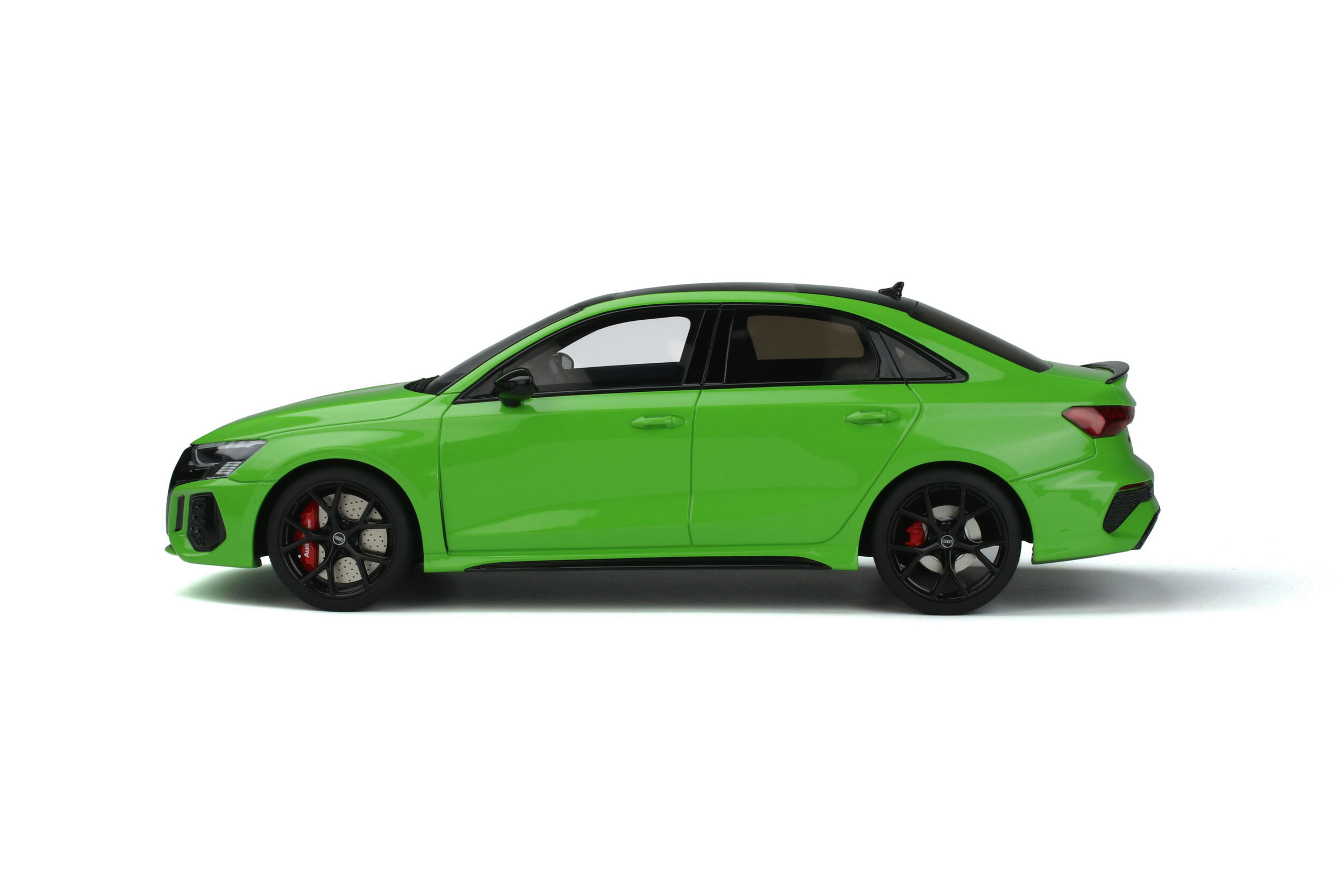 Voiture Miniature Audi RS3 2022 Green 1/18 - 18449 MCG