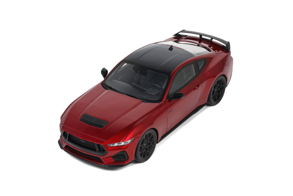 Voiture Miniature Ford Mustang GT 2018 - Échelle 1:42 - Rouge - En Fonte - Boîte Non Ouverte